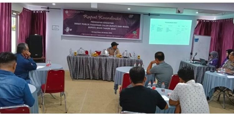 Mantapkan Pelaksanaan Debat Kandidat, KPU Wajo Menggelar Rapat Koordinasi