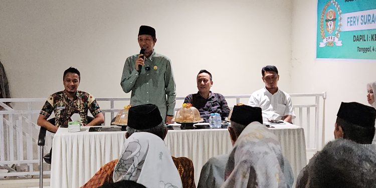 Serap Aspirasi dari Bawa, Feri Surachmat Gelar Reses di Kelurahan Maddukkelleng