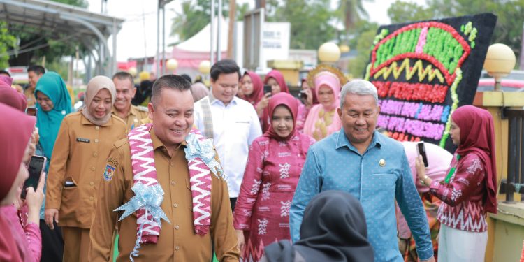 Pj. Bupati Wajo Andi Bataralifu meresmikan Gedung Barus Puskesmas Maniangpajo
