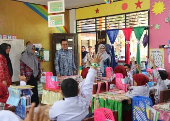 Pastikan Program Makanan Bergizi Gratis Berjalan Lancar, Pj Bupati Wajo Kunjungi Tempat Pengolahan Makanan